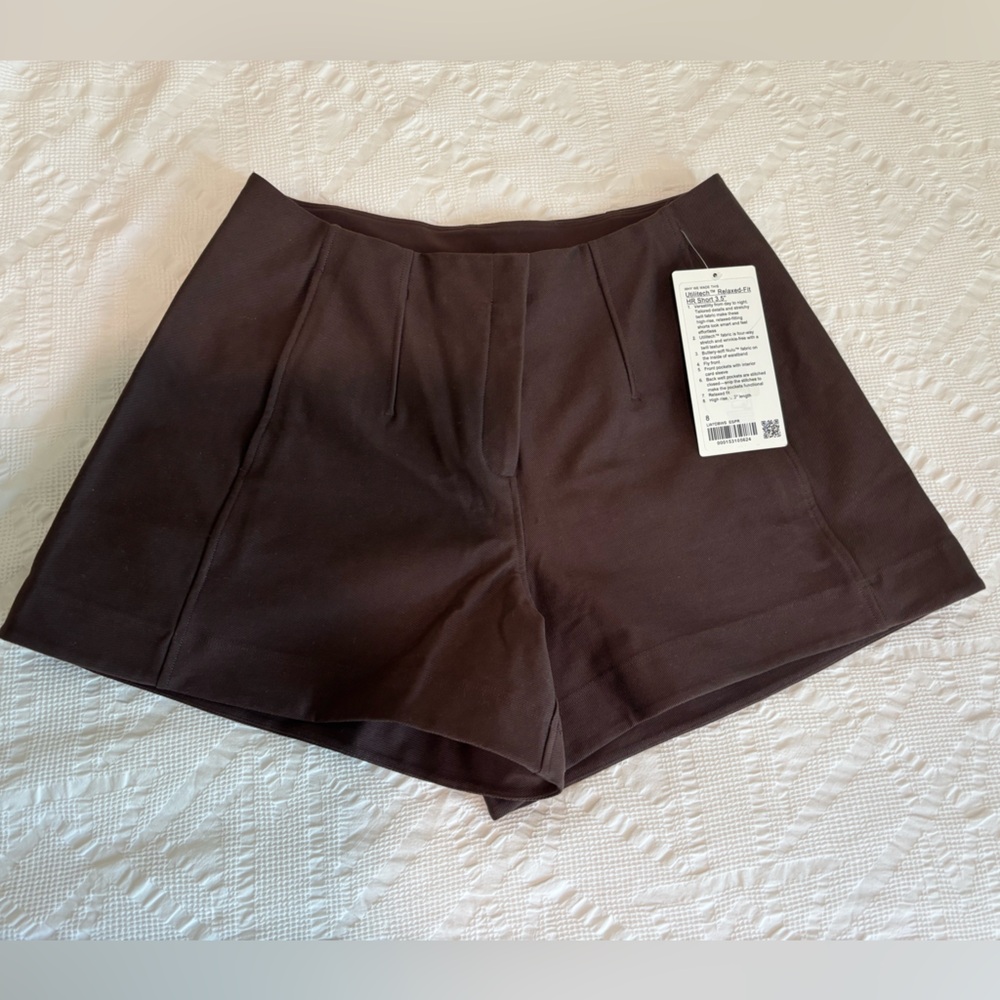 Lululemon Utilitech Relaxed Fit HR Short 3.5” Espresso NWT size 8